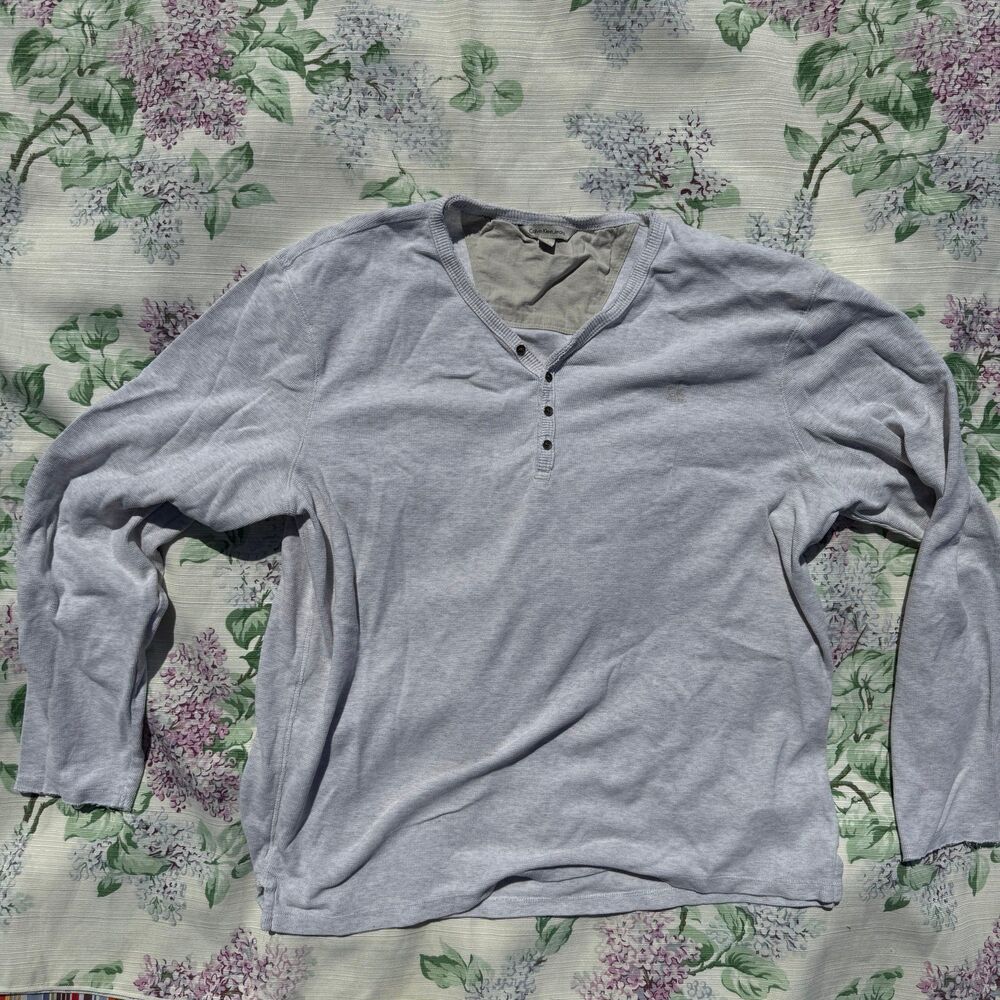 Men's Gray Long Sleeve Henley Button Up Shirt